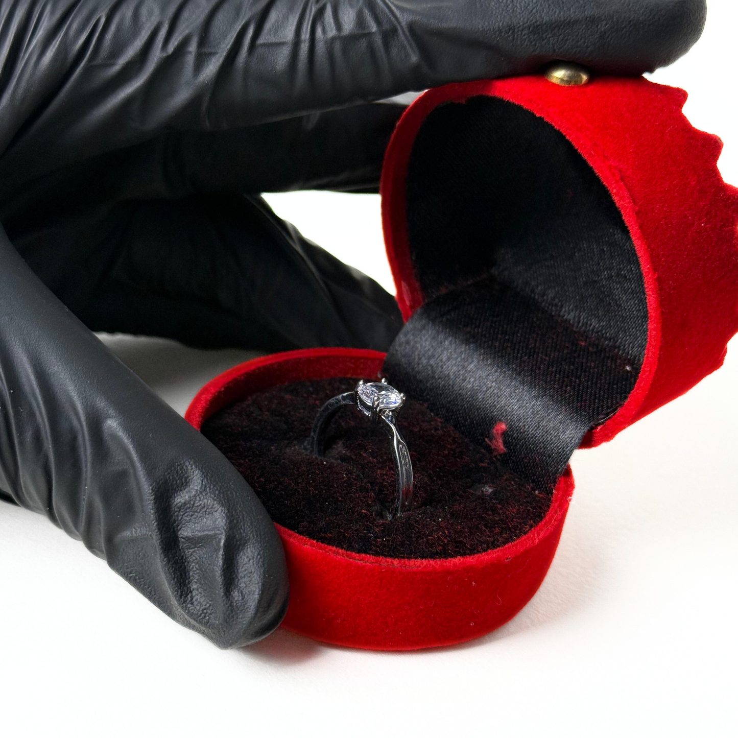 Diamond Ring For Girls High Quality