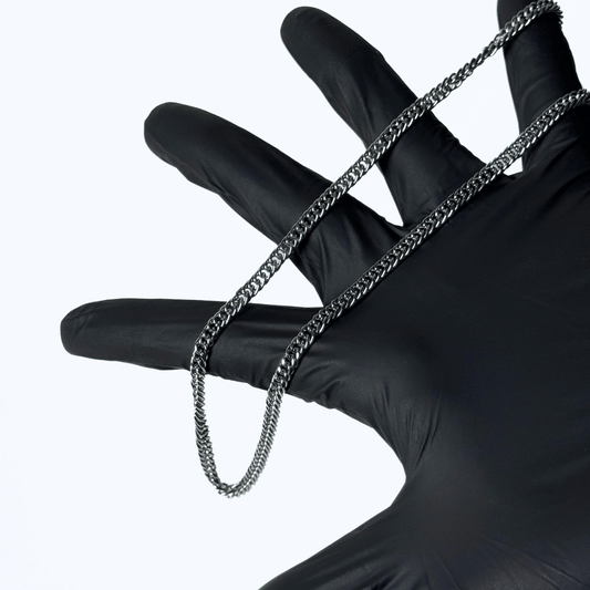 Sleek Stainless Steal Chain For Men/Women