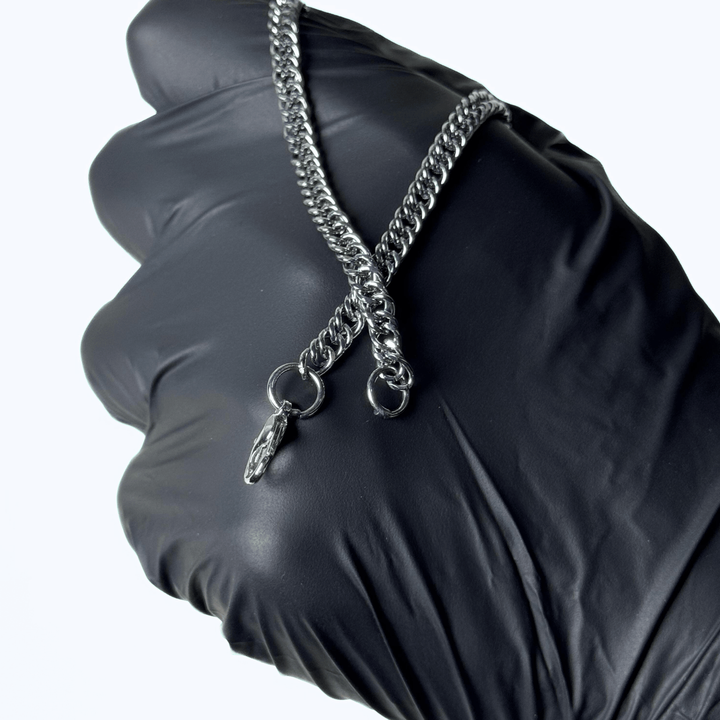 Sleek Stainless Steal Chain For Men/Women